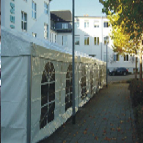 Foto: Festzelt 10x20m inklusive verankerungsfreiem Boden