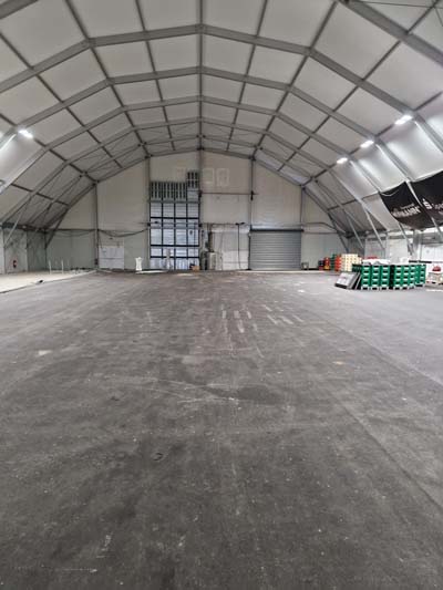 Foto: Rundbogen Eventhalle 30 x 76 m