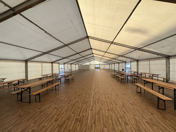 Foto: Gebrauchtes Zelt 15x40m inkl. Holzboden mit Stahlunterbau