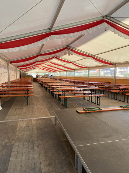 Foto: gebrauchtes Festzelt 8x25 m oder als 8x45 m inkl. Stauboden