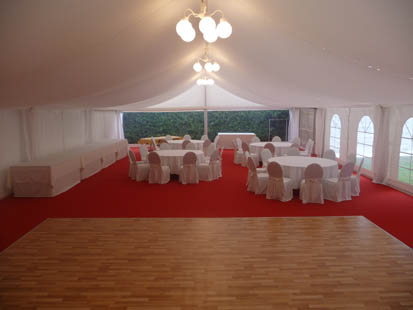 Foto: Zelthimmel glatt f�r Festzelt  10 x 35 m (ca. 350 m�)