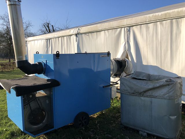 Foto: Zelt 20x25 m inkl. Holzboden mit Stahlunterbau und Heizgert