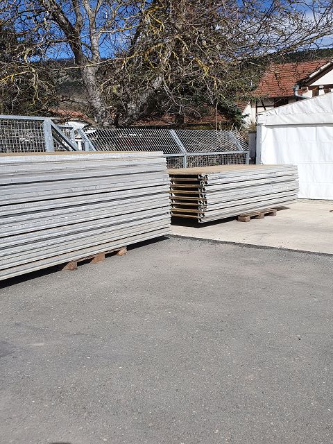 Foto: 300 m� gebrauchter Kassettenboden